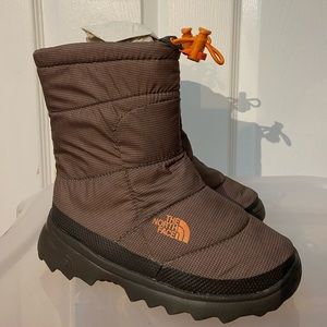 The Northface Nuptse Bootie II Kids size 1/Brown and Orange/NWT